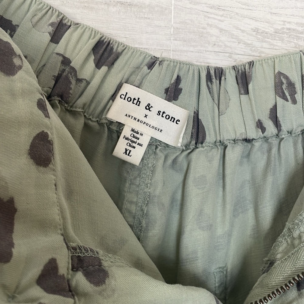 Anthropologie Cloth and Stone pants - Picture 6 of 8